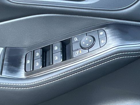 New 2026 Nissan Rogue SV w/ Cold Weather Package AWD/4WD image 20