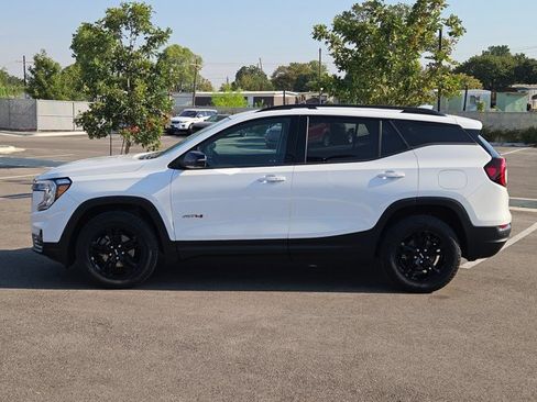 Used 2024 GMC Terrain AT4 w/ Tech Package AWD/4WD image 9