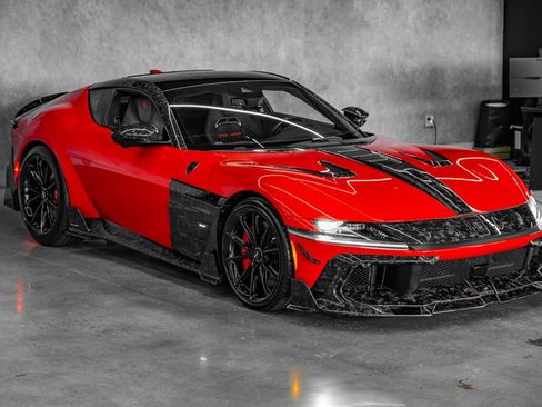 Used 2025 Ferrari 12Cilindri RWD image 2