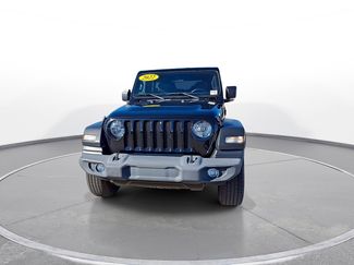 Used 2022 Jeep Wrangler Unlimited Sport AWD/4WD video 3