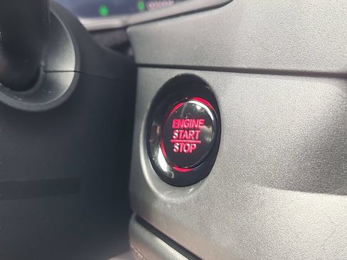 Certified 2025 Honda Accord LX image 19