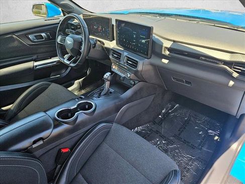 Used 2026 Ford Mustang Coupe RWD image 17