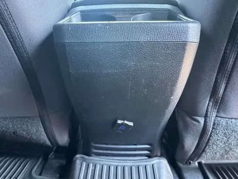 Used 2019 Toyota Tacoma TRD Sport AWD/4WD image 16