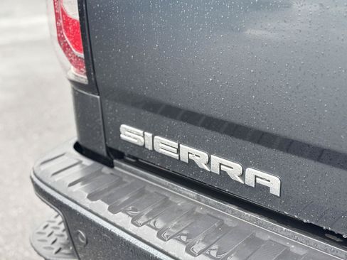 Used 2017 GMC Sierra 1500 SLT AWD/4WD image 10
