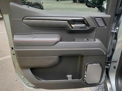 Used 2024 GMC Sierra 1500 AT4X w/ AT4X AEV Edition AWD/4WD image 9