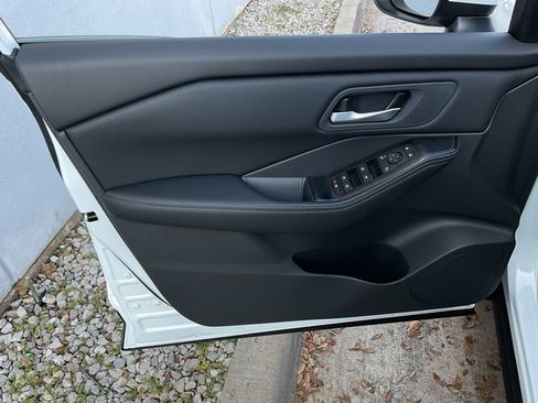 New 2026 Nissan Rogue SV image 11