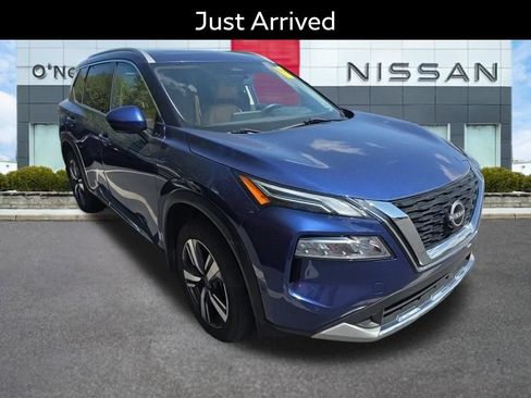 Certified 2023 Nissan Rogue Platinum w/ Platinum Premium Package AWD/4WD image 1