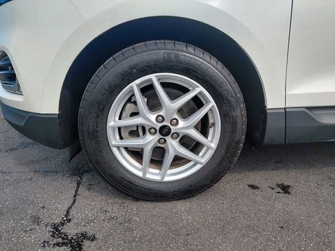 Certified 2023 Ford Edge SEL w/ Convenience Package image 16