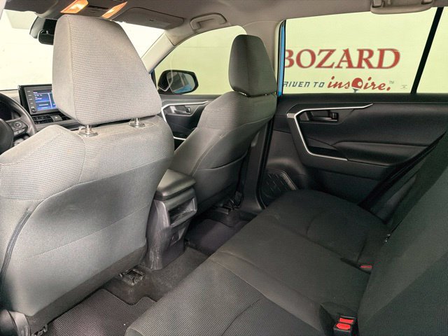 Used 2019 Toyota RAV4 LE FWD image 24