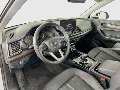 Used 2023 Audi Q5 2.0T Premium w/ Convenience Package AWD/4WD image 19