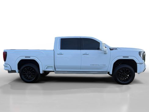 Used 2024 GMC Sierra 2500 Denali w/ Denali Reserve Package image 6