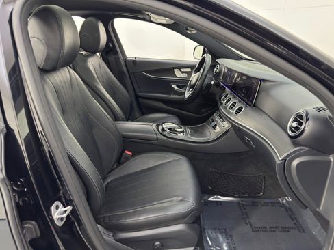 Used 2019 Mercedes-Benz E 300 E 300 w/ Driver Assistance Package image 15