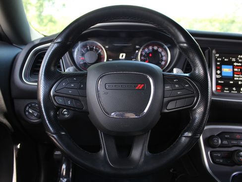 Used 2021 Dodge Challenger R/T Scat Pack RWD image 15