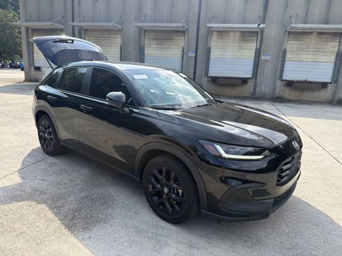Used 2024 Honda HR-V Sport image 14