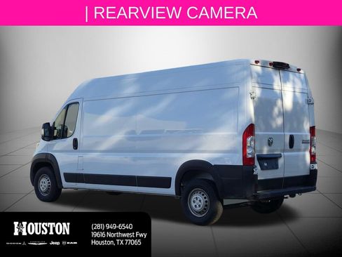 Used 2024 RAM ProMaster 2500 w/ Convenience Group FWD image 6