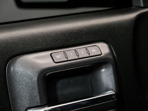 Used 2018 GMC Sierra 1500 Denali image 9