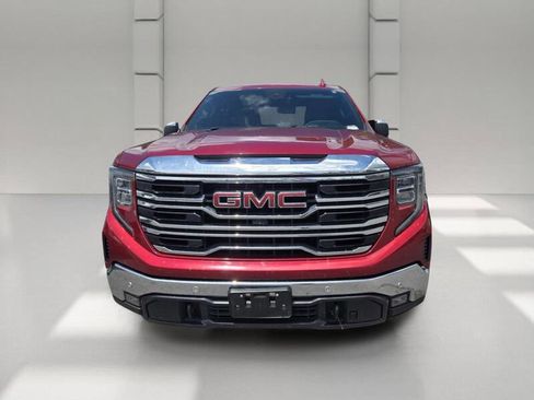 Used 2022 GMC Sierra 1500 SLT w/ SLT Premium Plus Package AWD/4WD image 2
