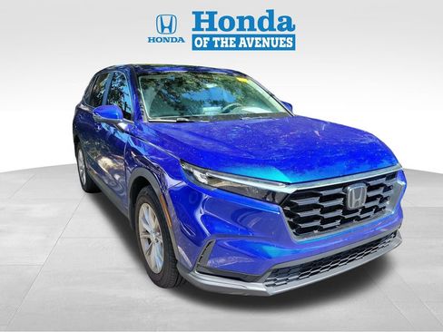 Used 2025 Honda CR-V EX image 2