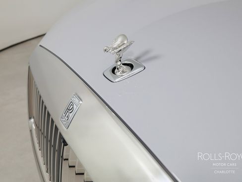 Certified 2025 Rolls-Royce Spectre image 39