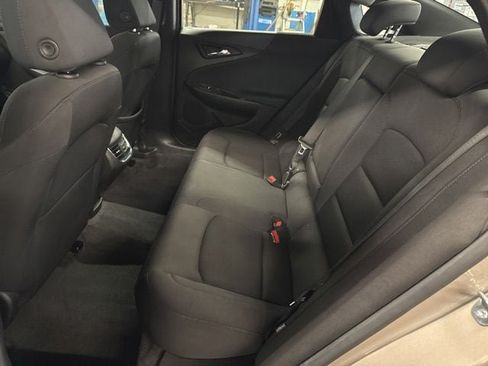 Used 2023 Chevrolet Malibu LT FWD image 22