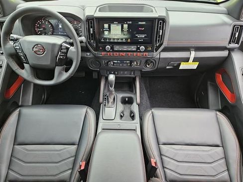 Used 2026 Nissan Frontier Pro-X w/ Pro Premium Package image 18