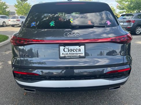Used 2025 Audi Q5 Premium Plus w/ Premium Plus AWD/4WD image 5