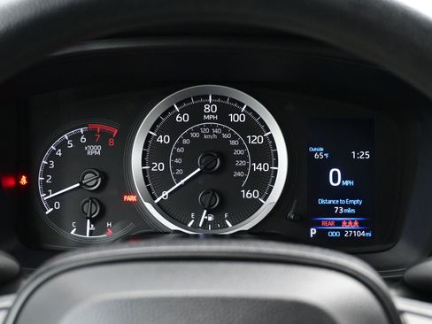 Used 2022 Toyota Corolla LE image 22