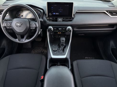 Used 2023 Toyota RAV4 LE image 10