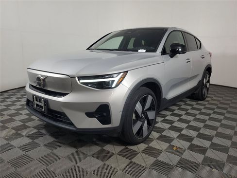 Certified 2024 Volvo C40 P8 Recharge Ultimate w/ Protection Package Premier RWD image 3