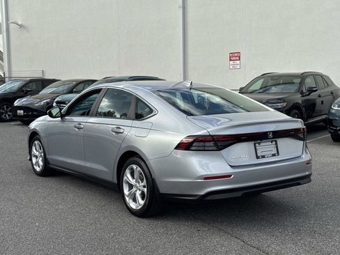 Certified 2025 Honda Accord LX image 22