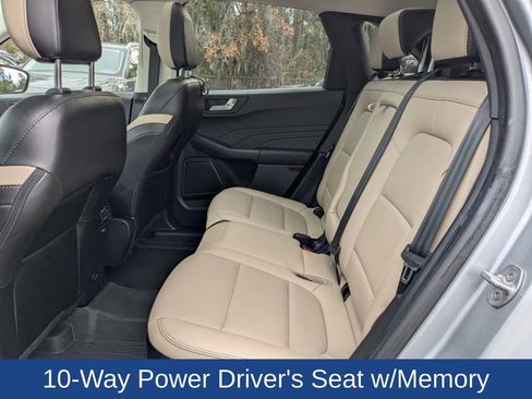 Certified 2022 Ford Escape SEL w/ Technology Package image 16