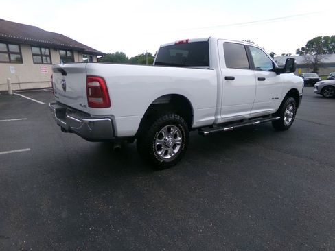 Used 2023 RAM 2500 Big Horn w/ Safety Group AWD/4WD image 3