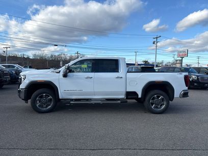 New 2026 GMC Sierra 2500 SLT w/ SLT Premium Package
