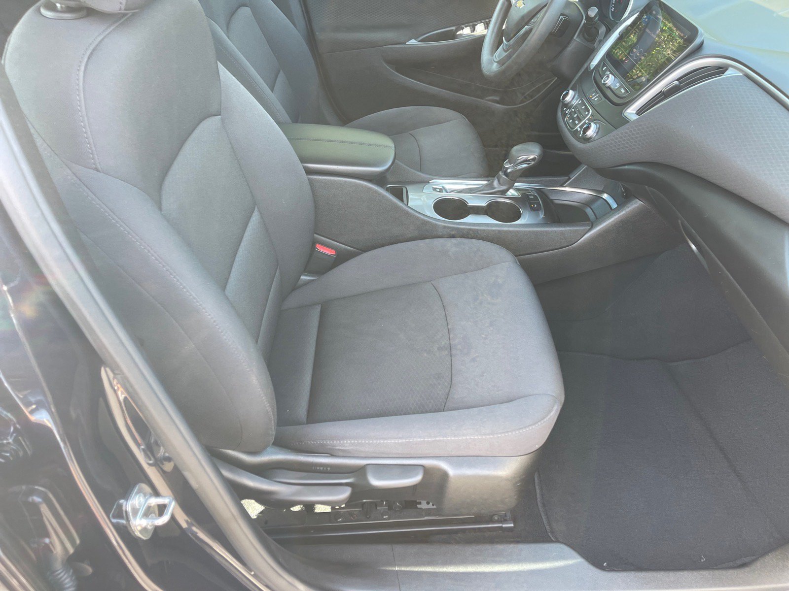 Used 2023 Chevrolet Malibu LT w/ Driver Confidence Package FWD image 19
