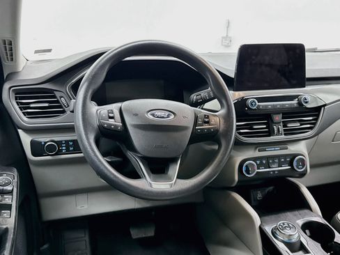 Used 2025 Ford Escape Active FWD image 18