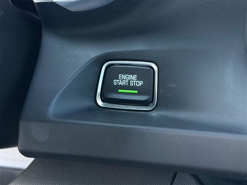 Certified 2021 Chevrolet Camaro LT image 21