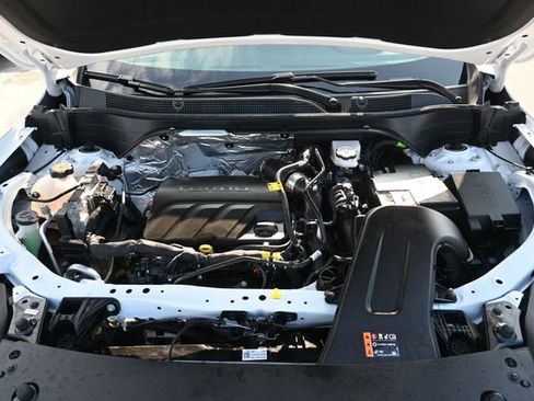 Used 2024 Chevrolet Trax LT image 21