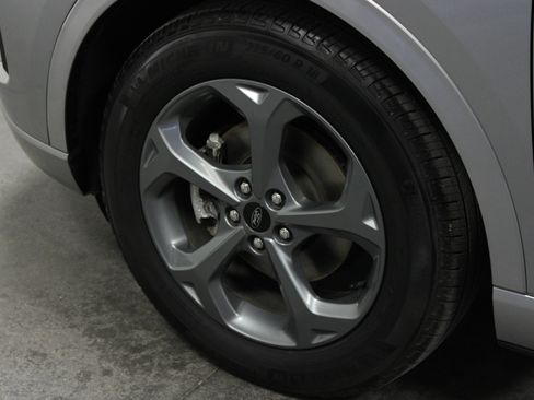 Used 2024 Ford Escape ST-Line w/ Tech Pack #1 FWD image 10