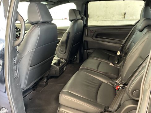 Certified 2025 Honda Odyssey Sport-L image 21