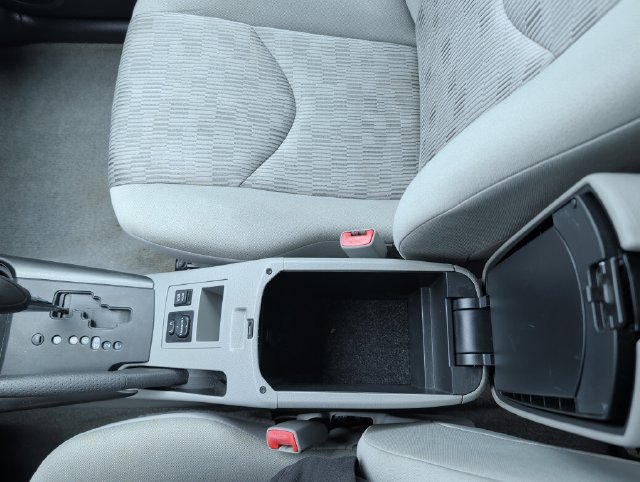 Used 2012 Toyota RAV4 4WD w/ Value Pkg image 22