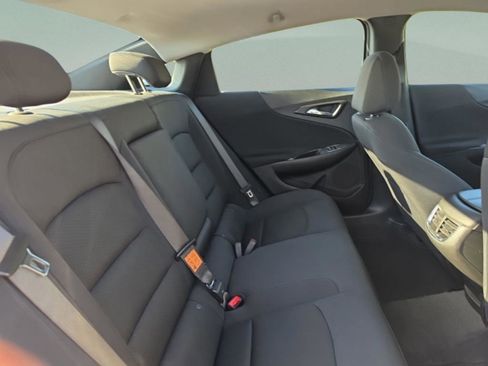 Used 2025 Chevrolet Malibu LT FWD image 25