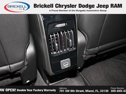 Used 2026 Jeep Compass Latitude AWD/4WD image 18