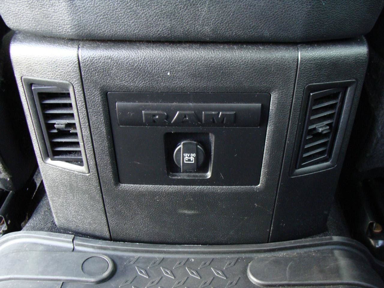 Used 2018 RAM 1500 Sport w/ Quick Order Package 26Q Night AWD/4WD image 32