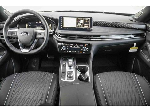 New 2026 INFINITI QX60 Autograph image 11