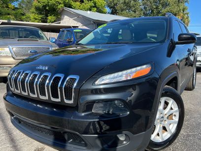 Used 2015 Jeep Cherokee Latitude w/ Comfort/Convenience Group