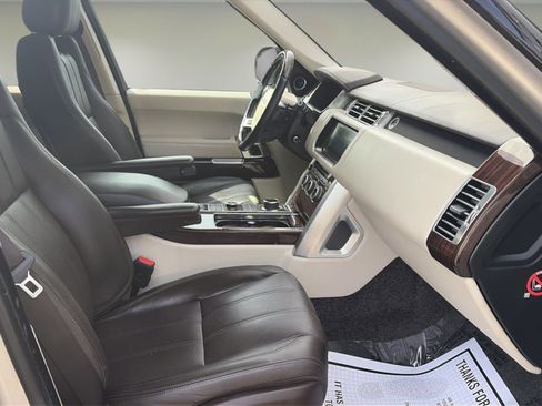 Used 2017 Land Rover Range Rover HSE image 9