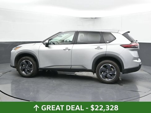 Used 2025 Nissan Rogue SV FWD image 10