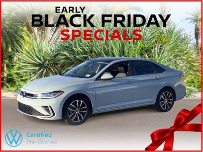 Certified 2025 Volkswagen Jetta SE w/ Sunroof Package