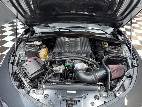 Used 2017 Chevrolet Camaro ZL1 image 33