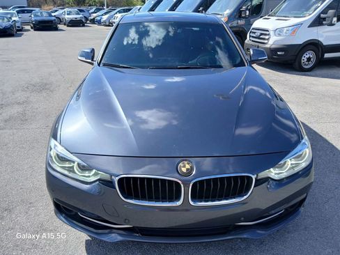 Used 2016 BMW 340i Sedan w/ Technology Package image 3